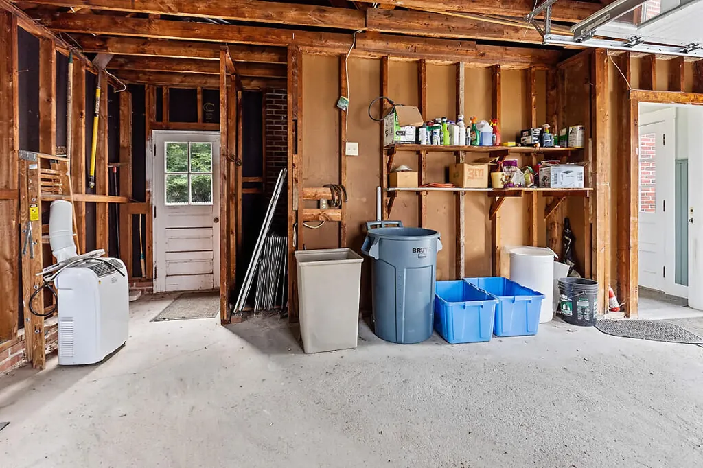 118 Mayflower Hill Drive Waterville ME 04901