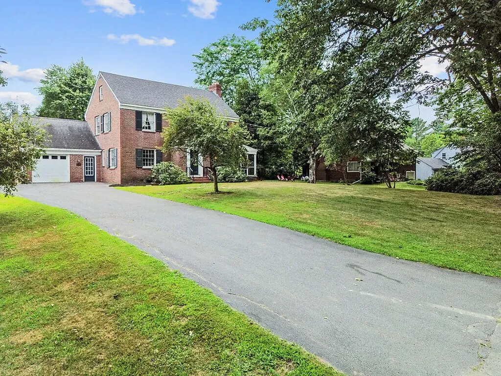 118 Mayflower Hill Drive Waterville ME 04901