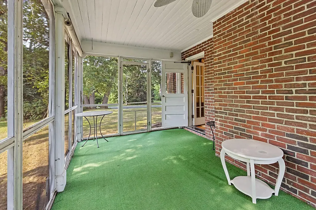 118 Mayflower Hill Drive Waterville ME 04901