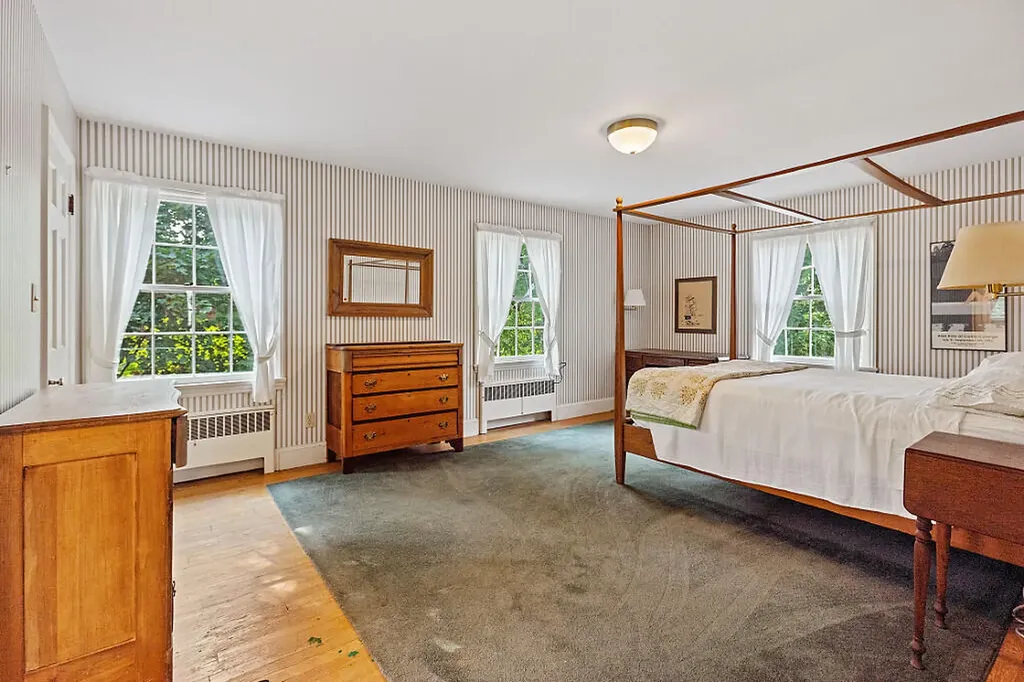 118 Mayflower Hill Drive Waterville ME 04901