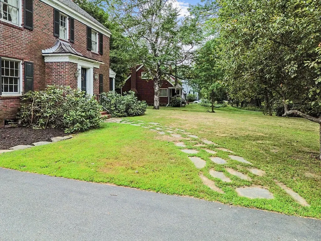 118 Mayflower Hill Drive Waterville ME 04901