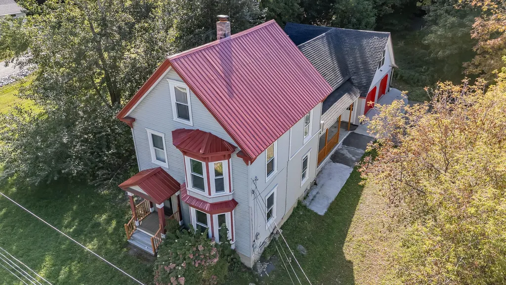 43 Maple Street Dexter ME 04930