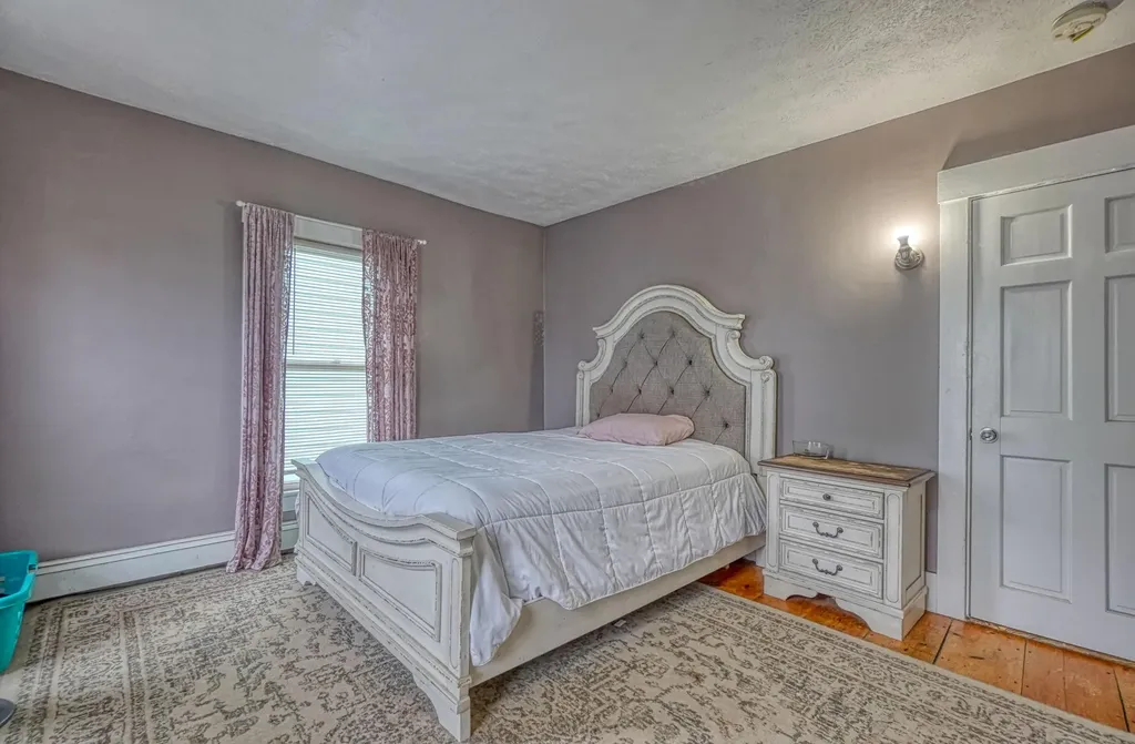 41 Dunn Street Auburn ME 04210