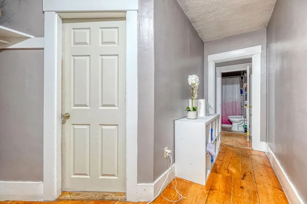 41 Dunn Street Auburn ME 04210