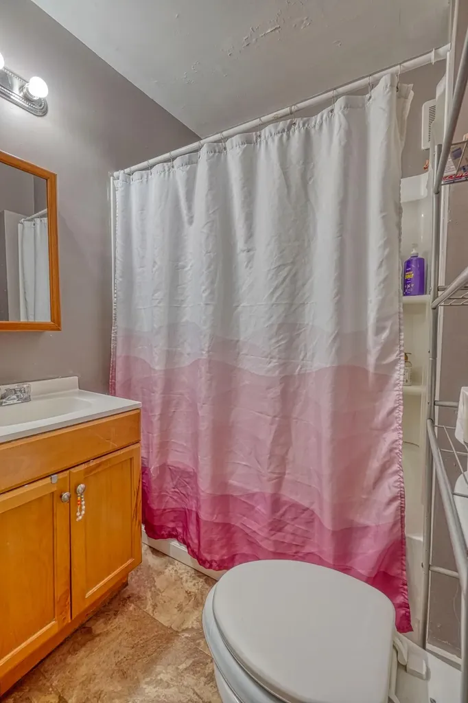 41 Dunn Street Auburn ME 04210