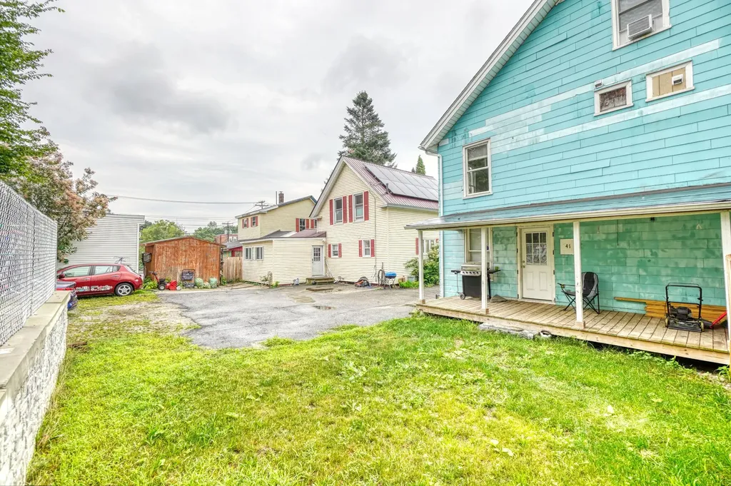 41 Dunn Street Auburn ME 04210
