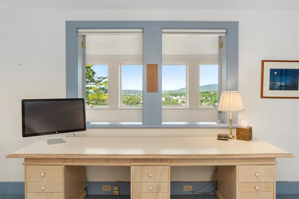 4 Highlands (Northeast Hrbr) Lane Mount Desert ME 04662