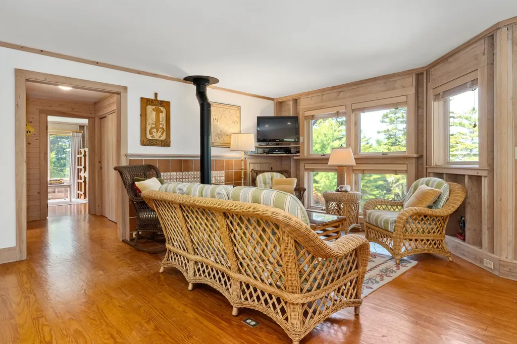 4 Highlands (Northeast Hrbr) Lane Mount Desert ME 04662