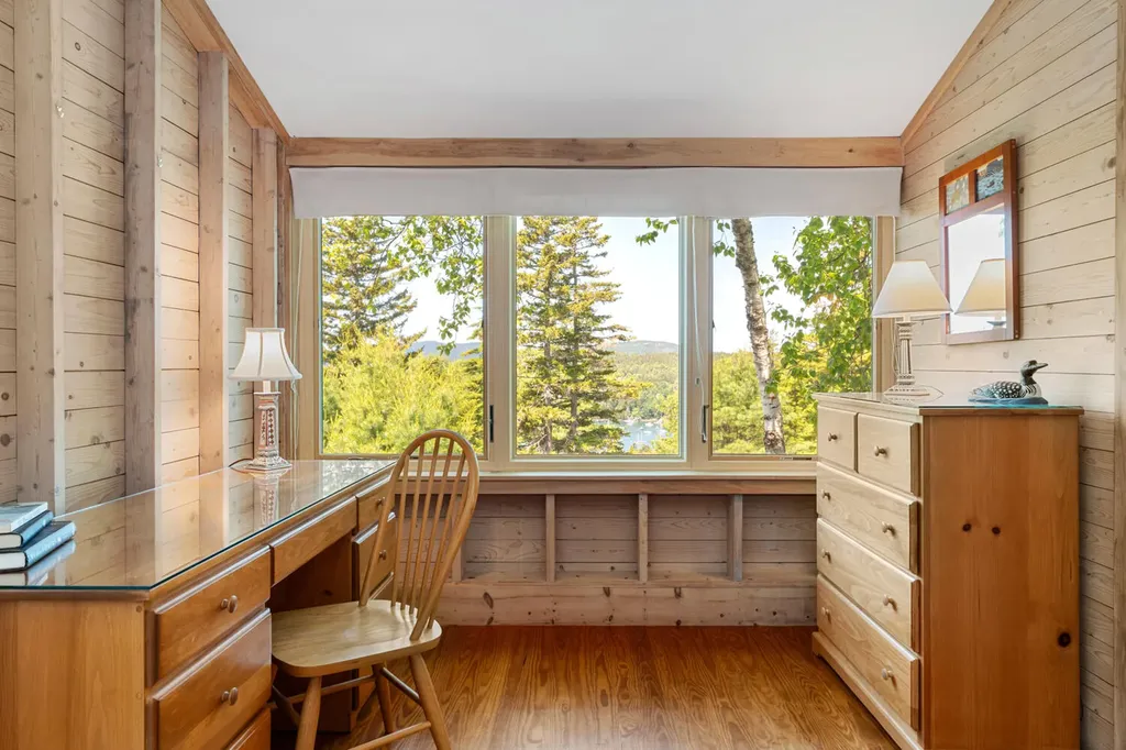 4 Highlands (Northeast Hrbr) Lane Mount Desert ME 04662