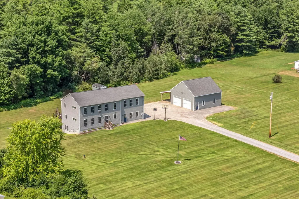 791 Manchester Road Belgrade ME 04917
