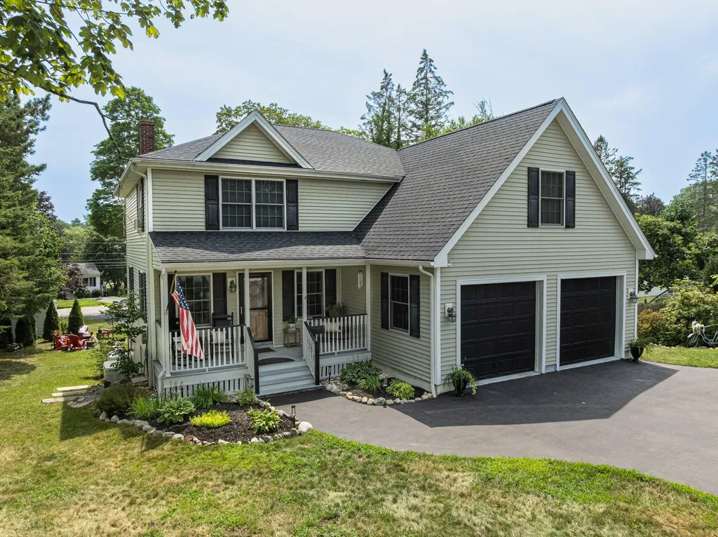 4 Flaggy Meadow Road Gorham ME 04038