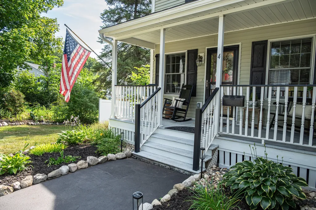 4 Flaggy Meadow Road Gorham ME 04038