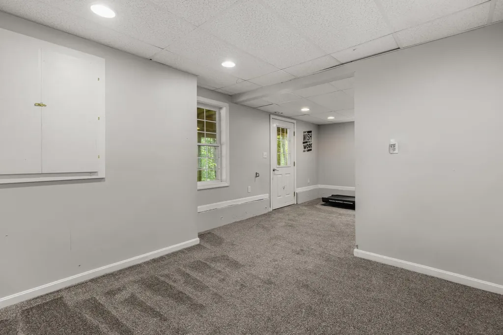 239 Clay Hill Road York ME 03902