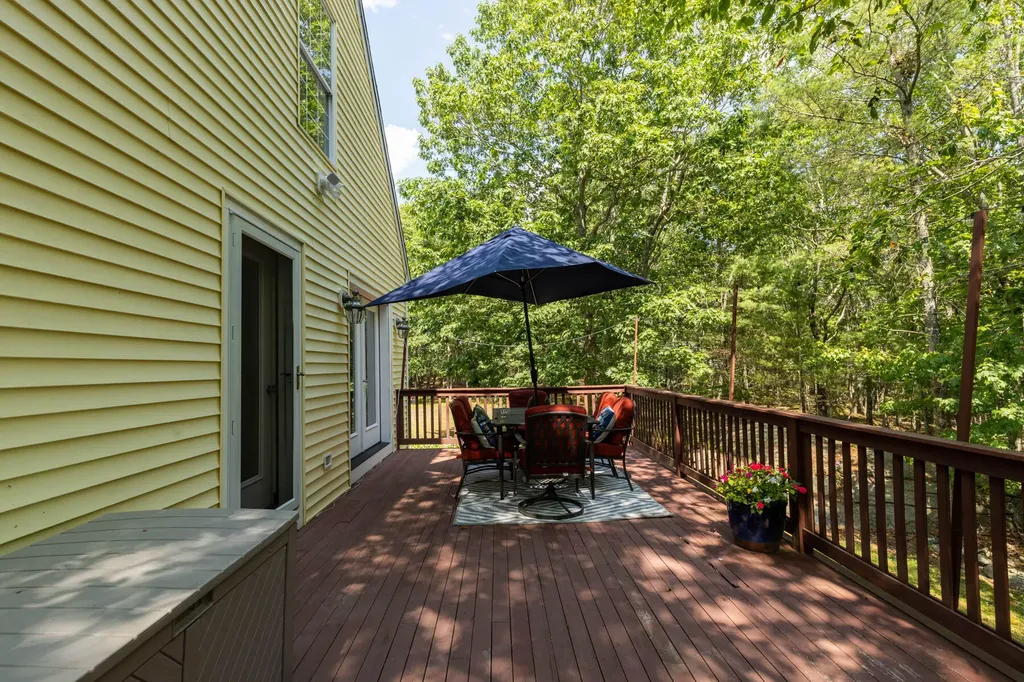 239 Clay Hill Road York ME 03902