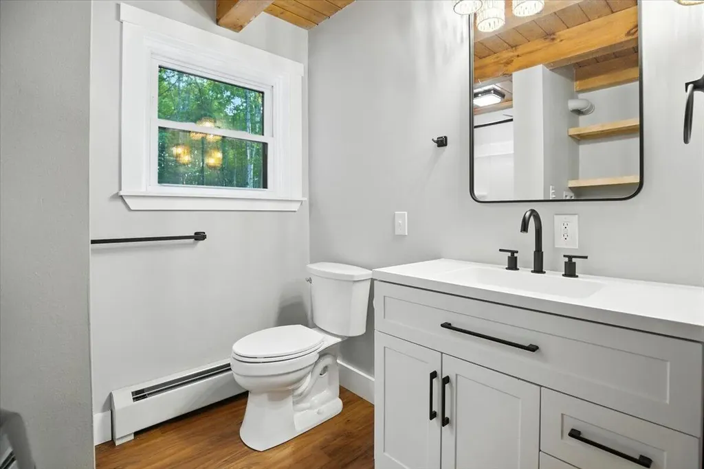 374 Pikes Hill Road Norway ME 04268