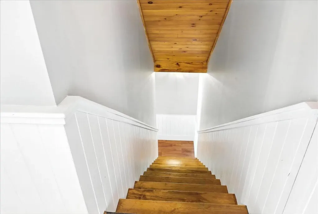 374 Pikes Hill Road Norway ME 04268