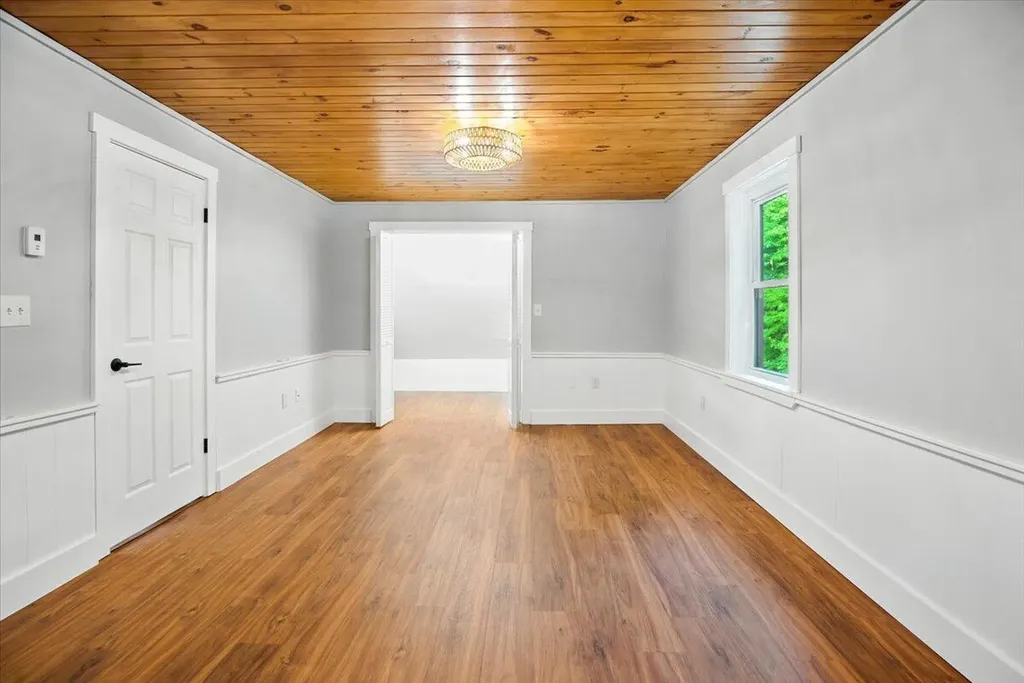 374 Pikes Hill Road Norway ME 04268