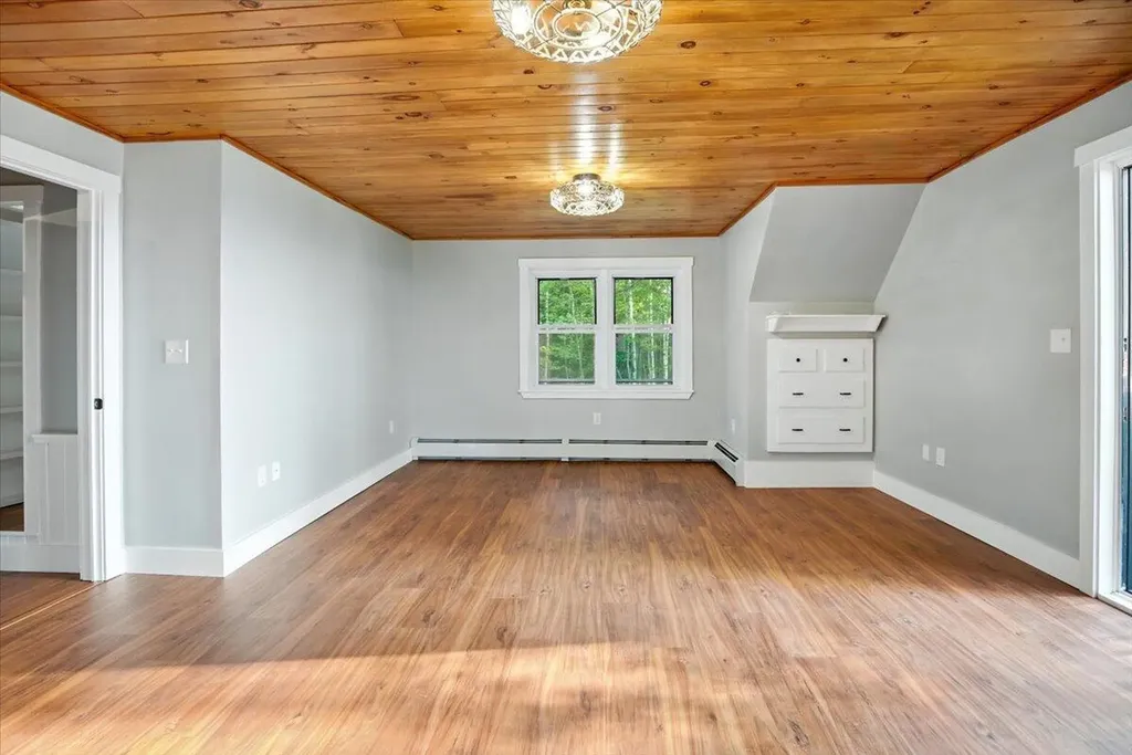 374 Pikes Hill Road Norway ME 04268