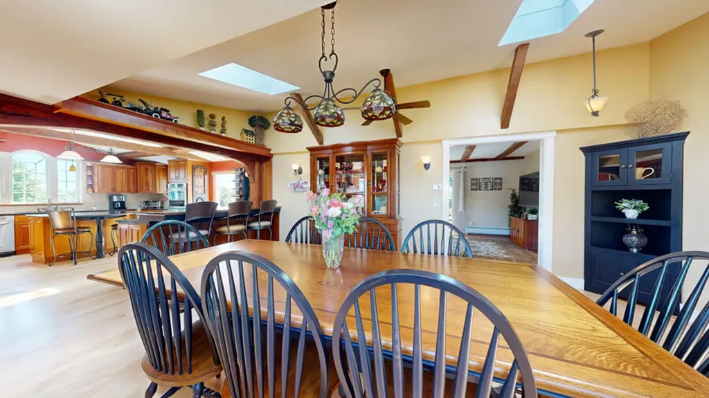 46 Killeran Lane Cushing ME 04563