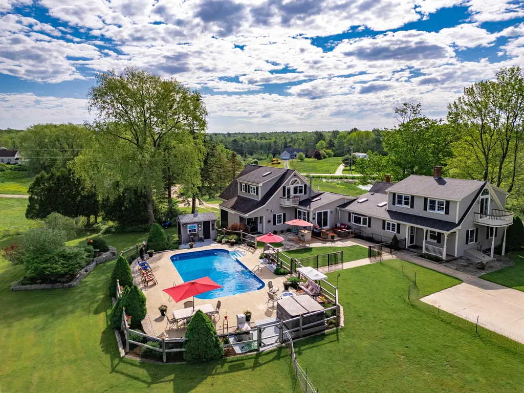 46 Killeran Lane Cushing ME 04563