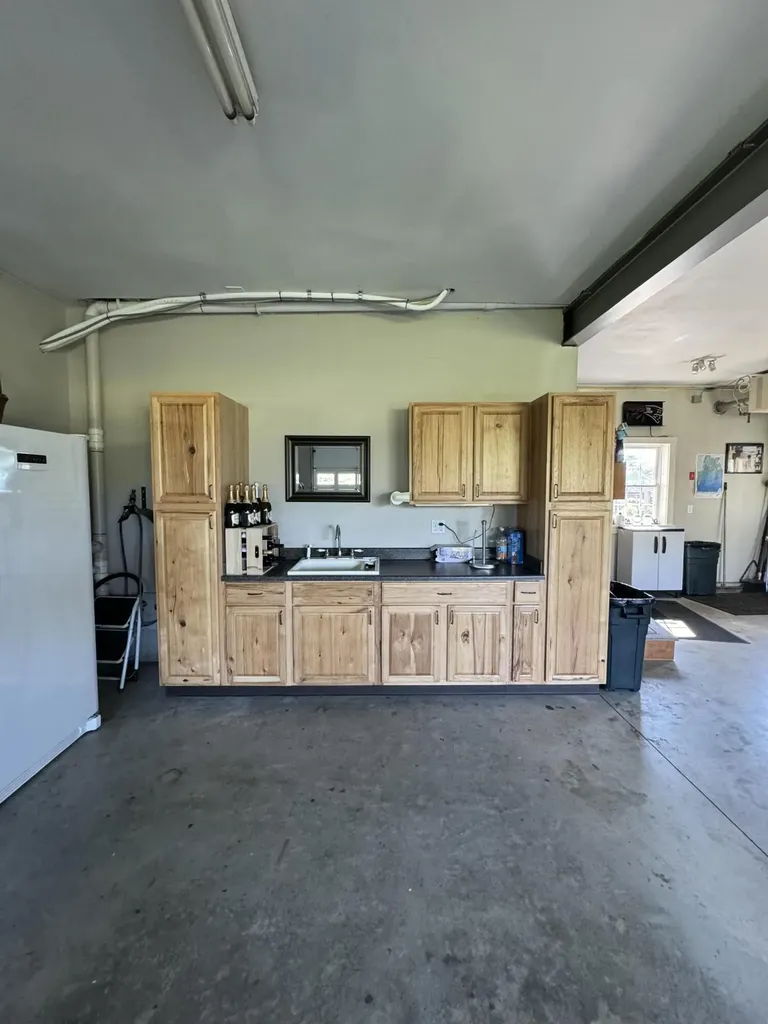 46 Killeran Lane Cushing ME 04563