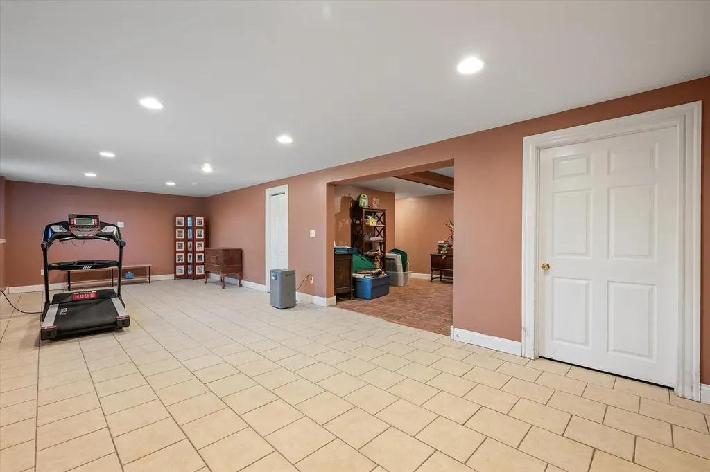 106 Lasalle Drive Bangor ME 04401