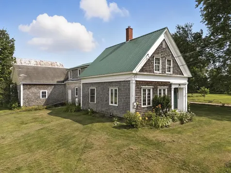 819 Upper Street Turner ME 04282