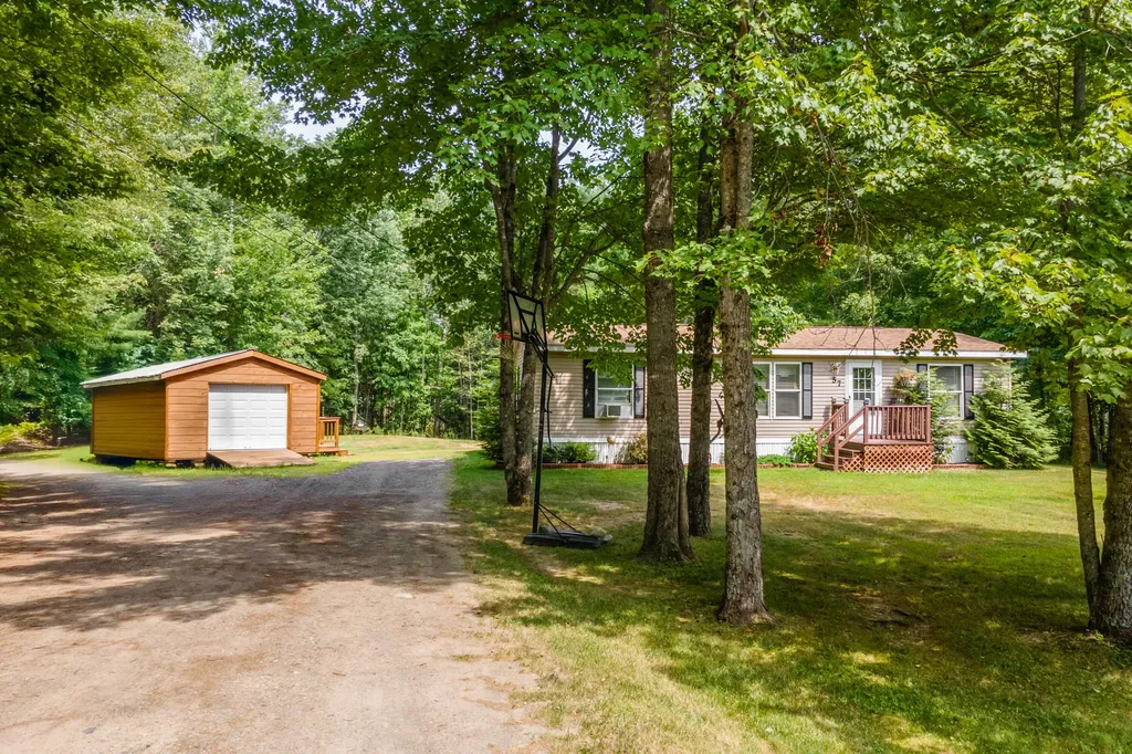 57 Forest Hills Drive Levant ME 04456