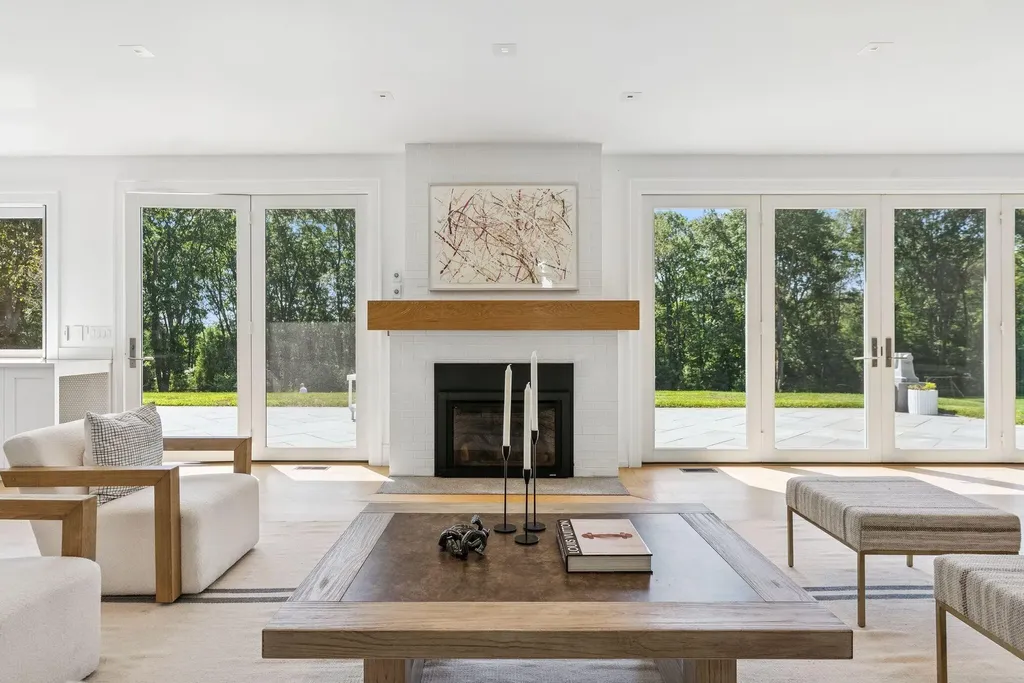 1200 Shore Road Cape Elizabeth ME 04107