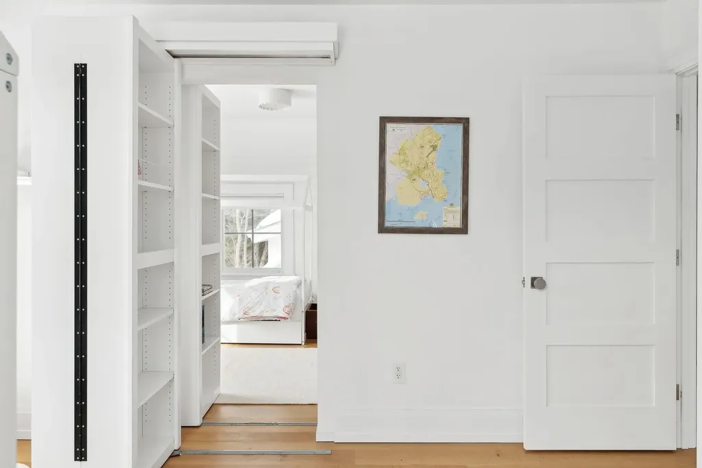 1200 Shore Road Cape Elizabeth ME 04107
