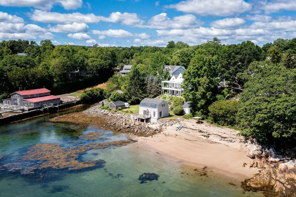 1 Ship Street Rockport ME 04856