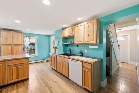 360 Cushing Road Friendship ME 04547