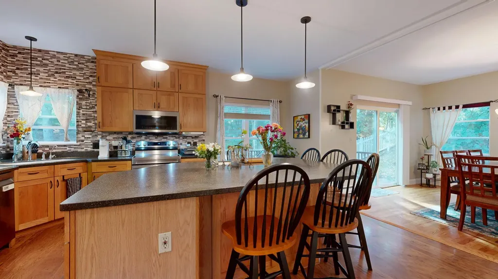 3 Heather Way Gorham ME 04038