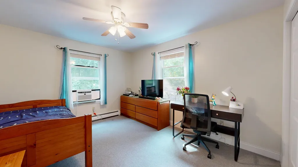 3 Heather Way Gorham ME 04038