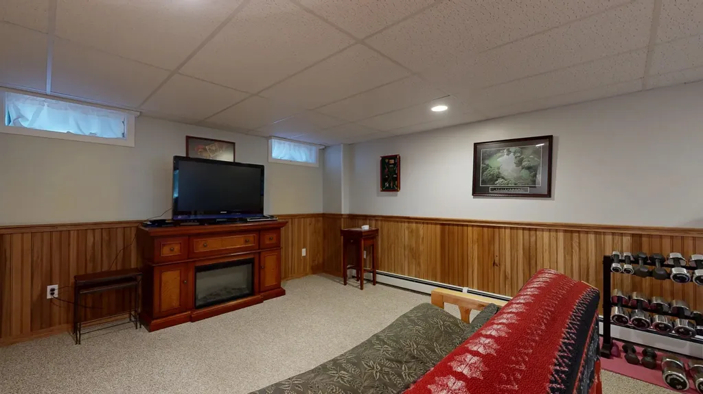3 Heather Way Gorham ME 04038
