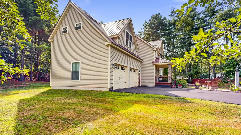 3 Heather Way Gorham ME 04038
