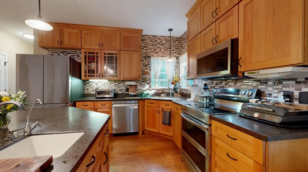3 Heather Way Gorham ME 04038