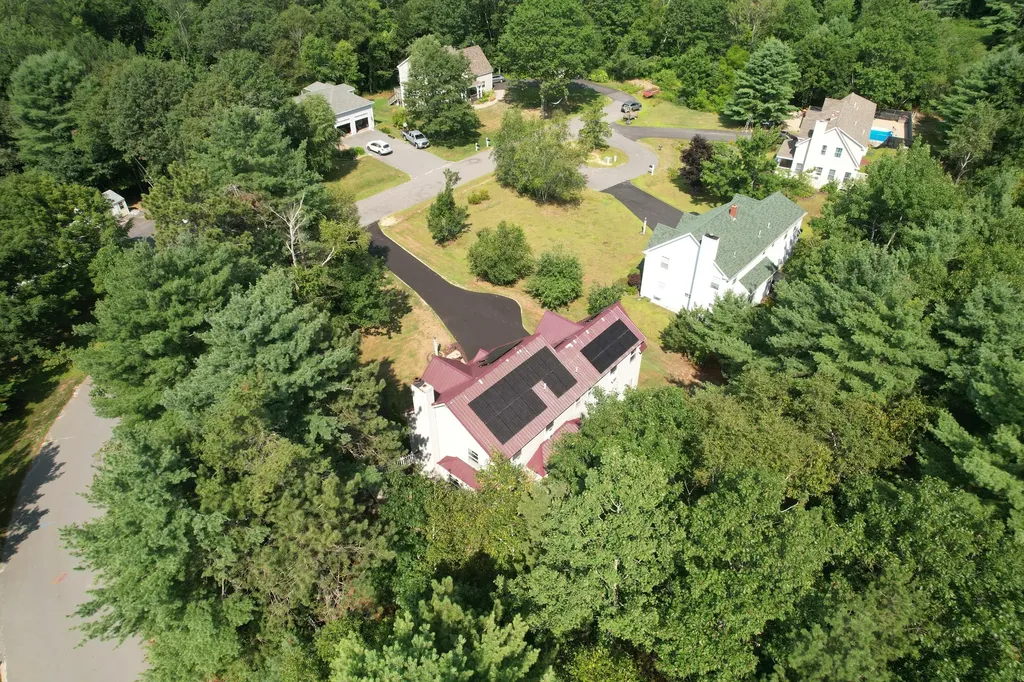 3 Heather Way Gorham ME 04038