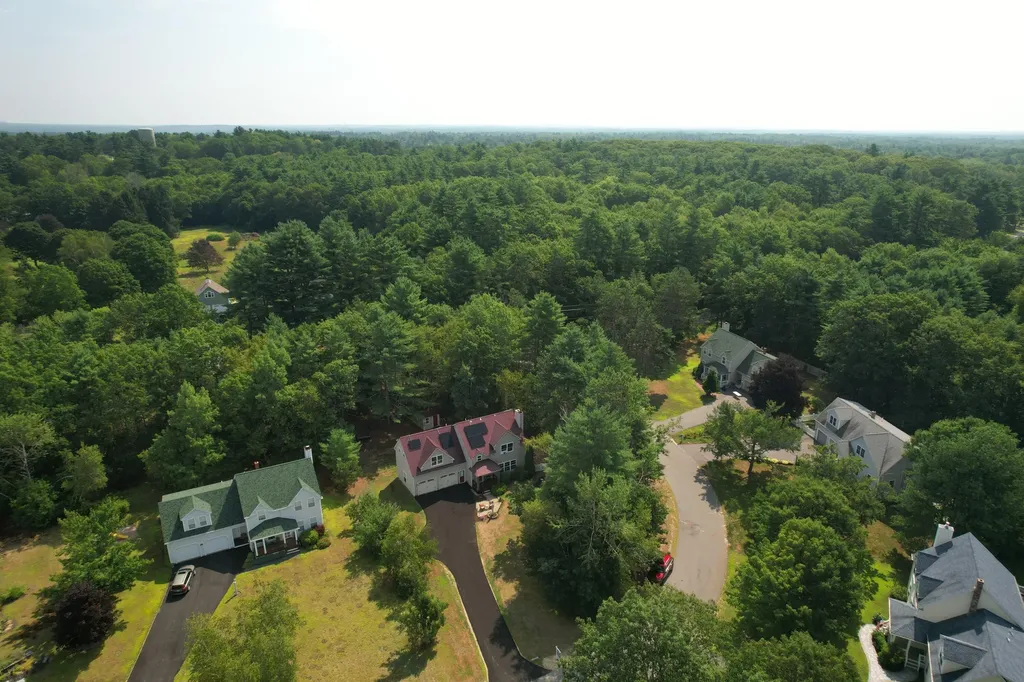3 Heather Way Gorham ME 04038