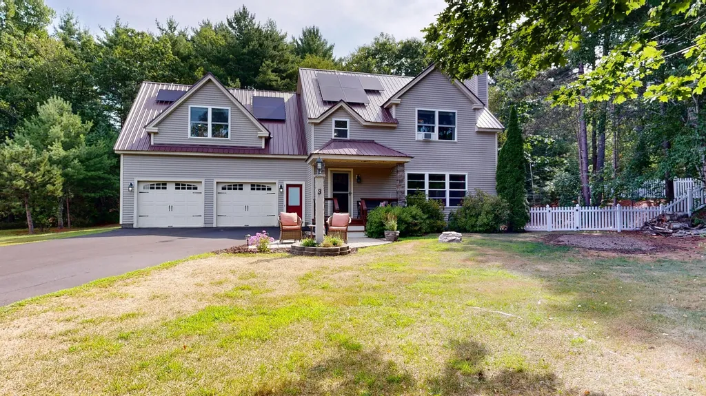 3 Heather Way Gorham ME 04038