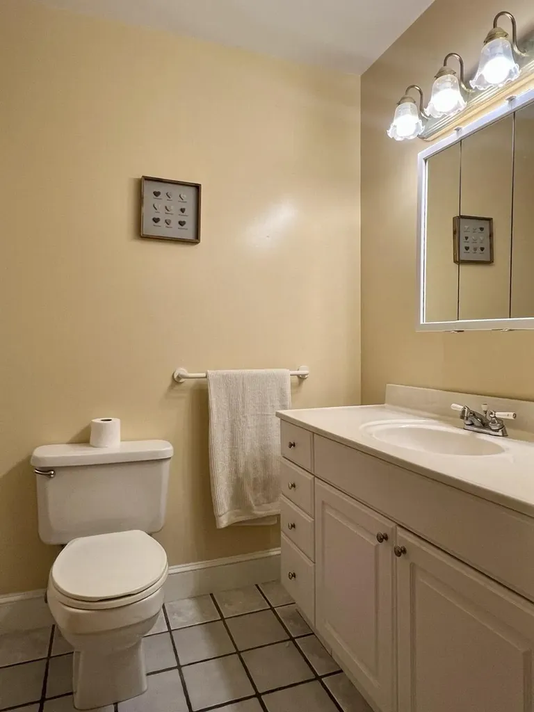 33 Sea View Drive Lincolnville ME 04849