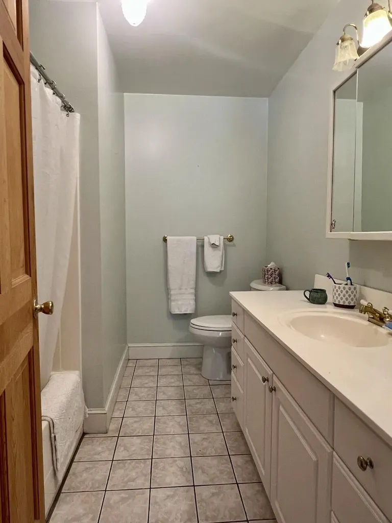 33 Sea View Drive Lincolnville ME 04849