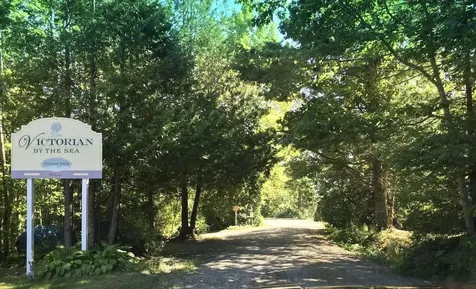 33 Sea View Drive Lincolnville ME 04849