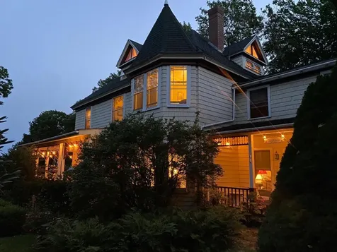 33 Sea View Drive Lincolnville ME 04849