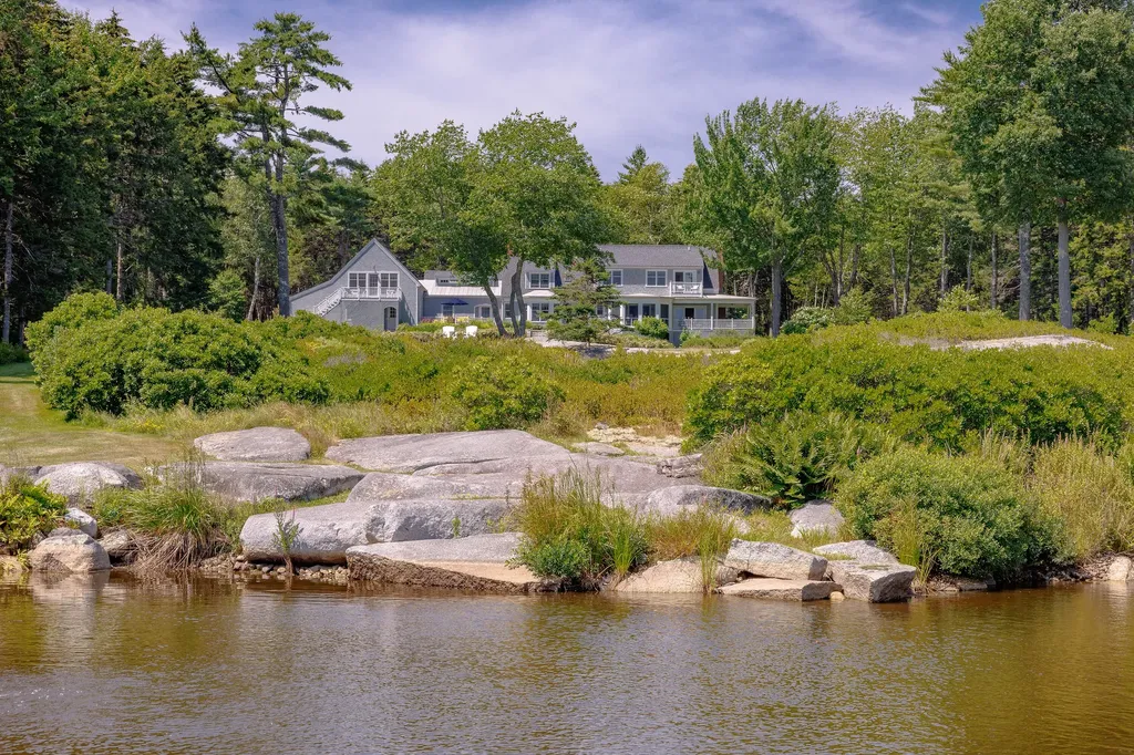 541 E Blue Hill Road Blue Hill ME 04614