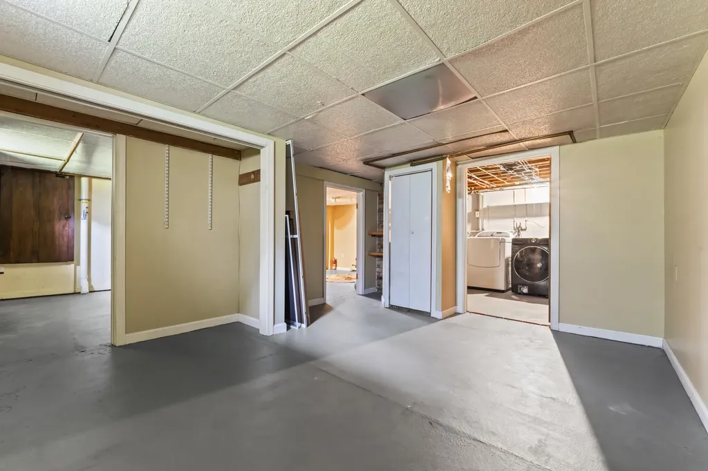 29 Carlson Street Westbrook ME 04092