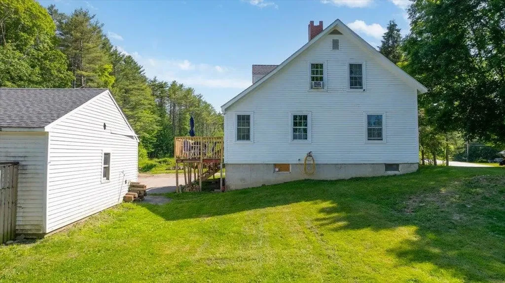 817 Riverside Drive Augusta ME 04330
