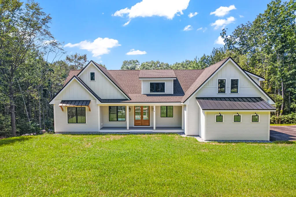 8 Henderson Court Windham ME 04062