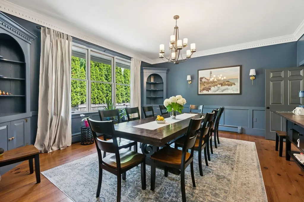 61 Fletcher Street Kennebunk ME 04043