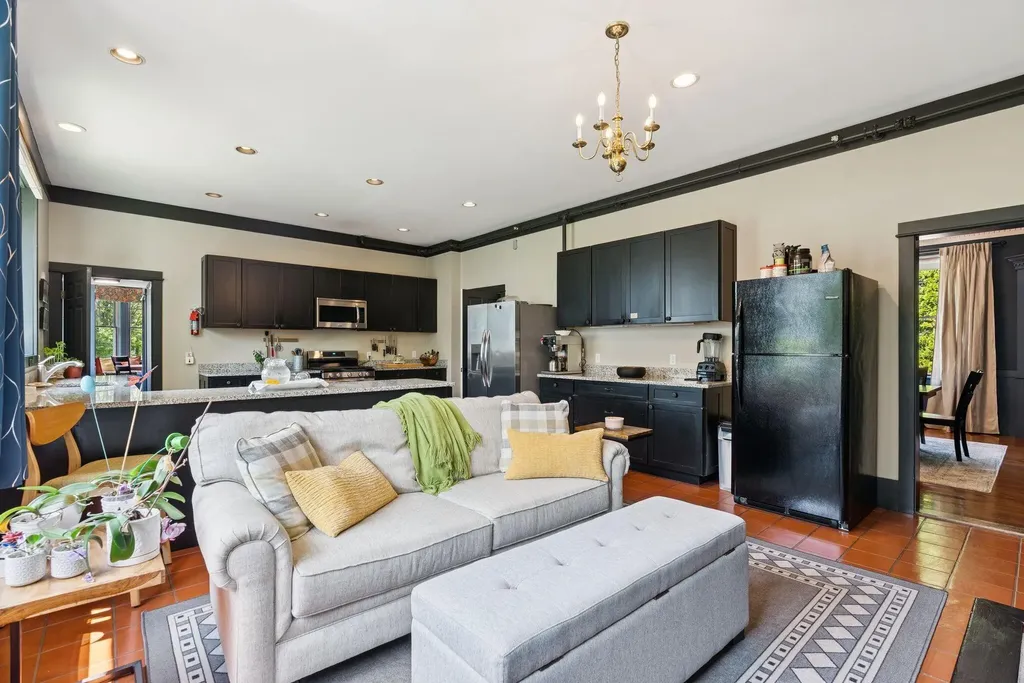 61 Fletcher Street Kennebunk ME 04043